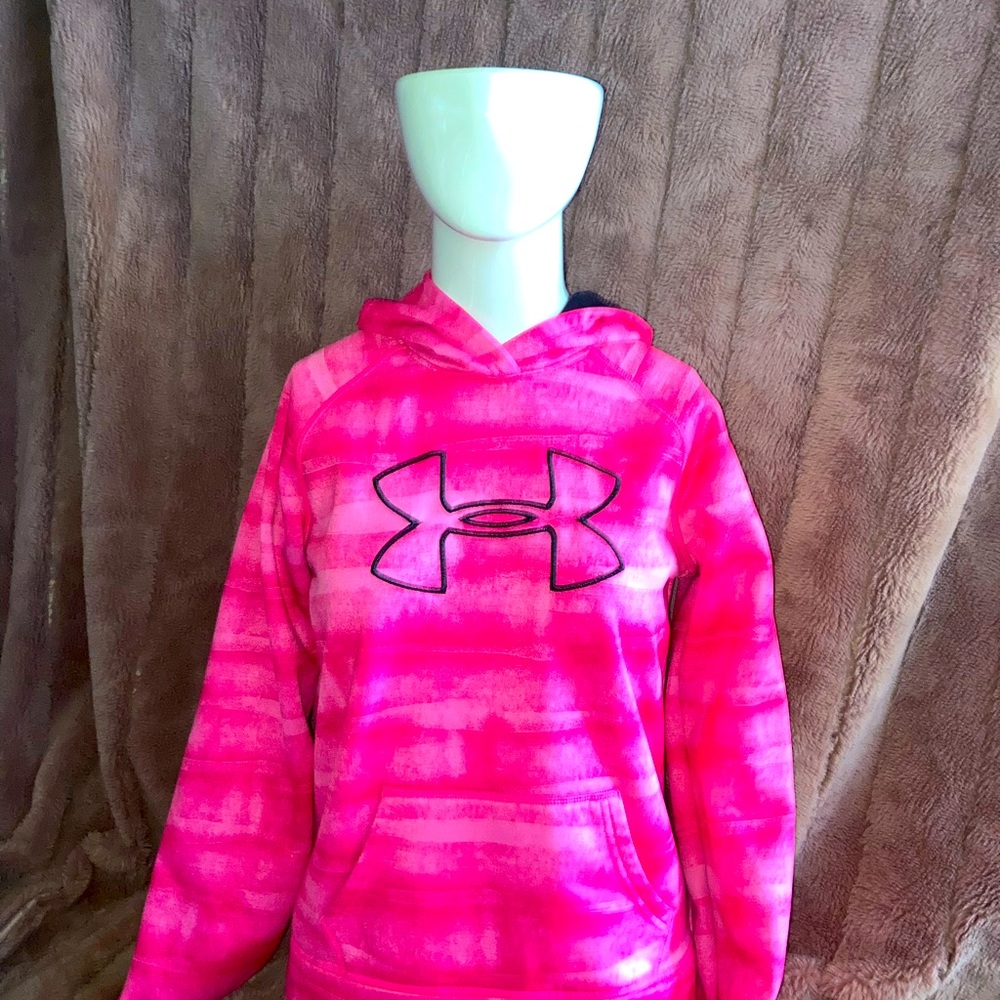 Under Armour Hot pink hoodie/Sweatshirt Size Youth Large